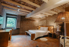 Гостиница Hotel Le Val-Fayt  Феи-Лес-Манаж